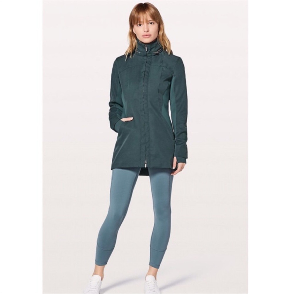 lululemon athletica Long Zip Jacket in Teal Green